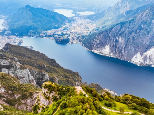 Lago di como visto dall'alto