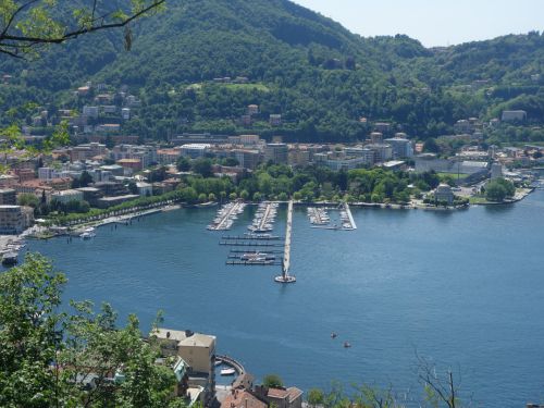 Vista del panorama da Brunate
