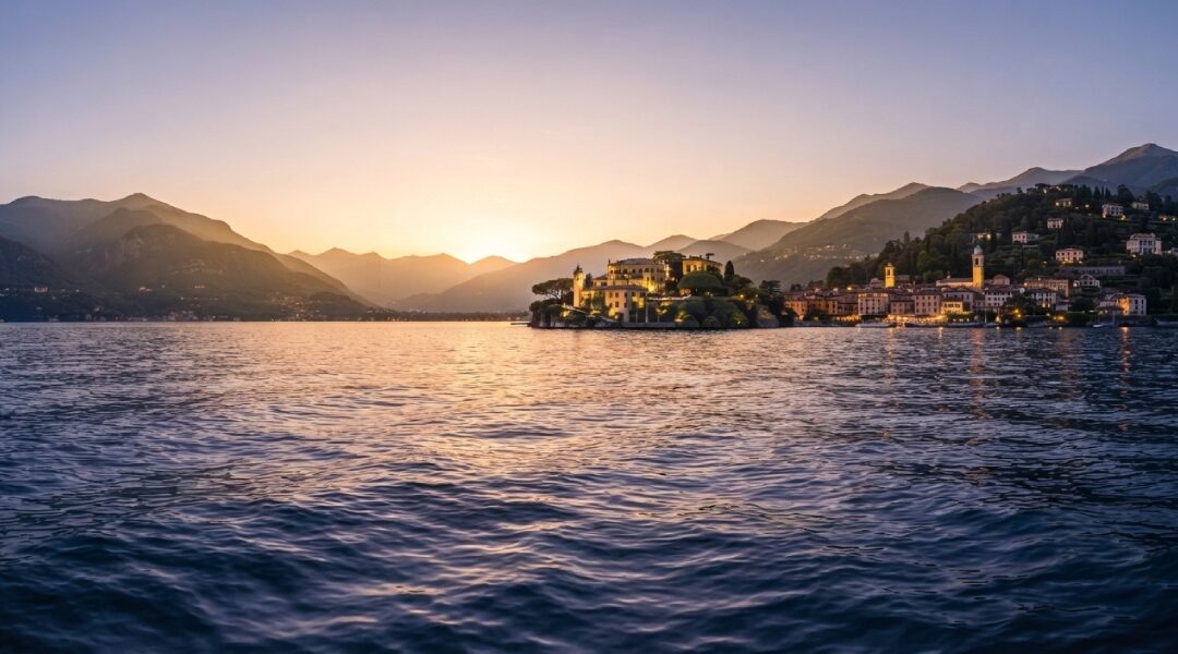 Guida ai tour al tramonto sul Lago di Como: la magia della golden hour in Barca